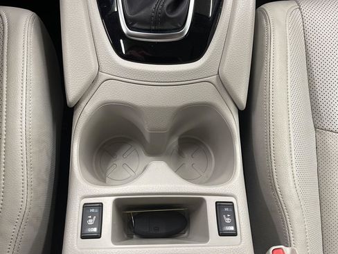 Used 2021 Nissan Rogue Sport SL w/ Premium Package image 22