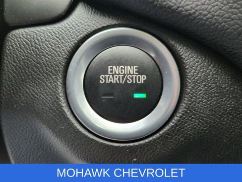 Used 2024 Chevrolet Equinox LT AWD/4WD image 17