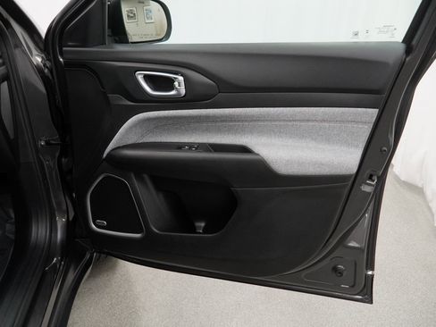 Certified 2023 Jeep Compass Latitude w/ Sun and Sound Group image 46