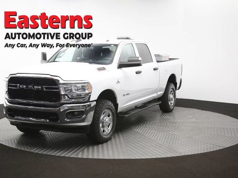 Used 2022 RAM 2500 Tradesman w/ Chrome Appearance Group AWD/4WD image 60