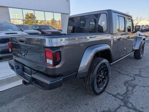 Used 2022 Jeep Gladiator Willys image 8