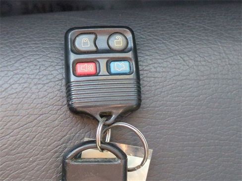 Used 2007 Ford Mustang Shelby GT500 image 23