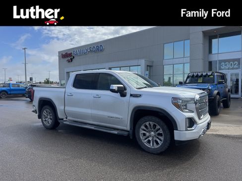 Used 2019 GMC Sierra 1500 Denali w/ Technology Package AWD/4WD image 1