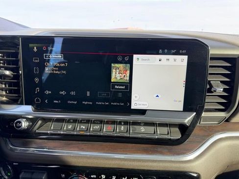 Used 2025 GMC Sierra 3500 SLT w/ SLT Premium Package image 13