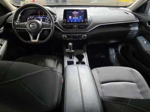 Used 2019 Nissan Altima 2.5 S FWD image 18