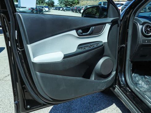 Used 2023 Hyundai Kona SEL FWD image 20