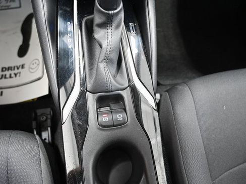 Certified 2022 Toyota Corolla LE image 20