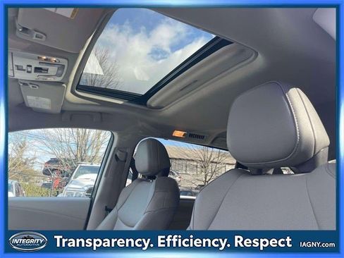 Certified 2021 Toyota Sienna XLE image 21