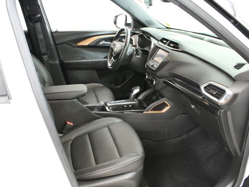 Used 2023 Chevrolet TrailBlazer ACTIV FWD image 31