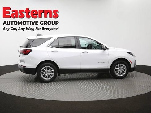 Used 2022 Chevrolet Equinox LT AWD/4WD image 43