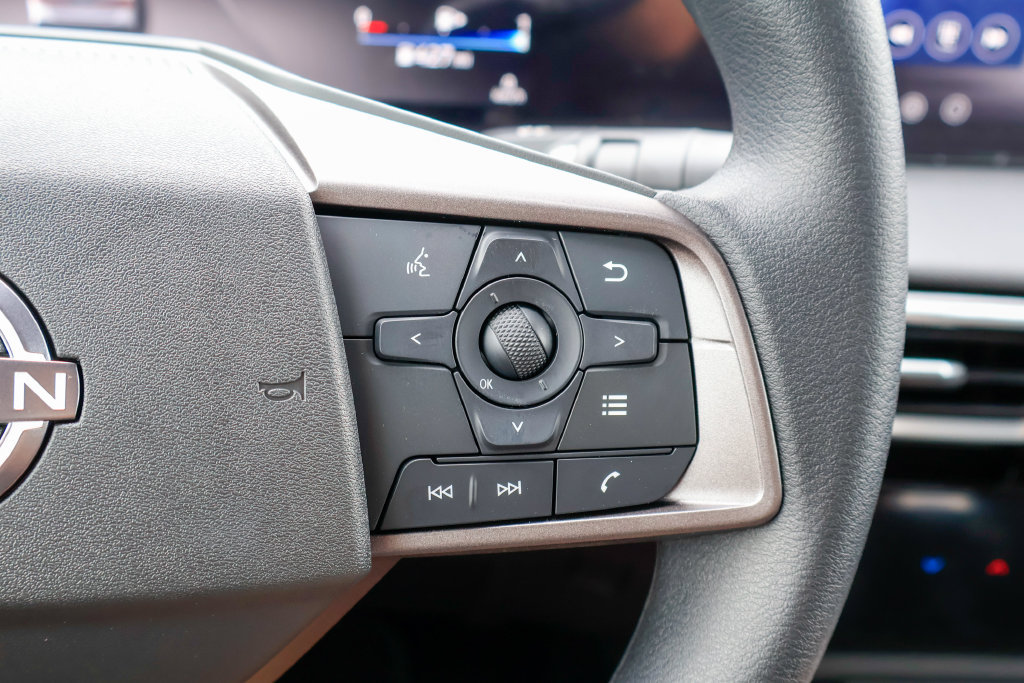 New 2027 Nissan Sentra SV FWD image 11