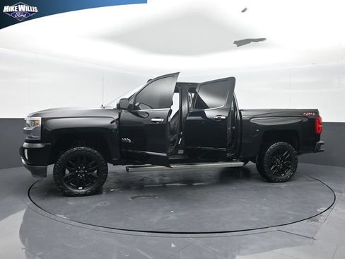 Used 2018 Chevrolet Silverado 1500 High Country AWD/4WD image 28
