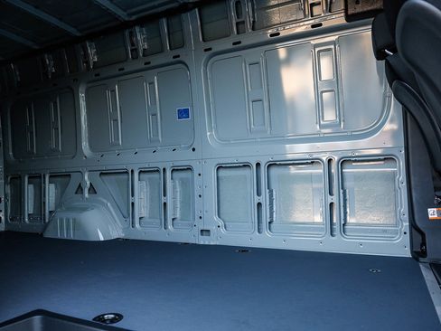 New 2026 Mercedes-Benz Sprinter 2500 image 17