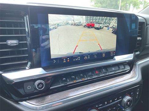 Used 2024 Chevrolet Silverado 1500 LTZ w/ LTZ Convenience Package II image 15