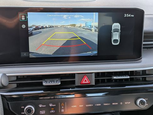 Used 2025 Kia K5 LXS image 23