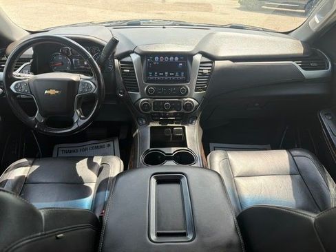 Used 2018 Chevrolet Suburban LT AWD/4WD image 28