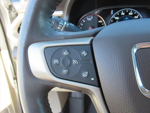 Used 2019 GMC Acadia Denali w/ Technology Package image 25