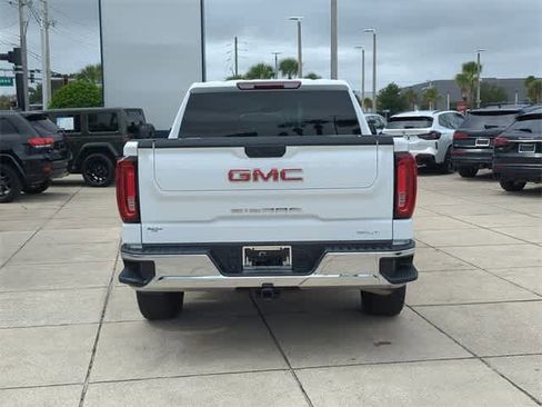 Used 2024 GMC Sierra 1500 SLT image 7