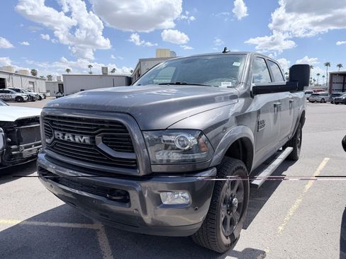 Used 2018 RAM 2500 Laramie w/ Sport Appearance Group AWD/4WD image 3