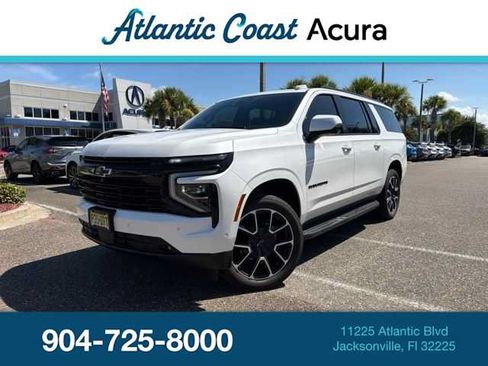 Used 2025 Chevrolet Suburban RST w/ RST Capability Package AWD/4WD image 1