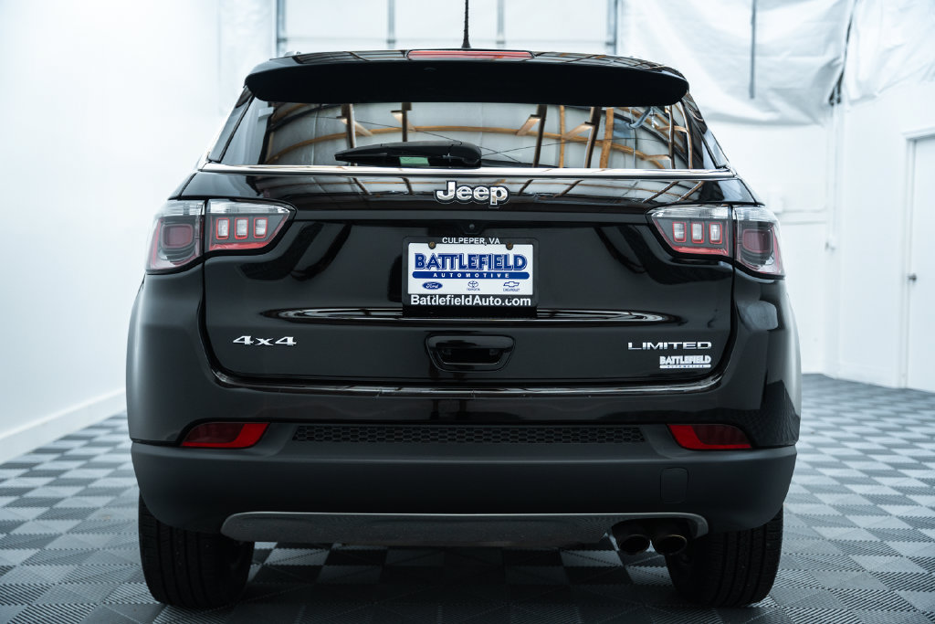 Used 2022 Jeep Compass Limited w/ Sun and Sound Group AWD/4WD image 6