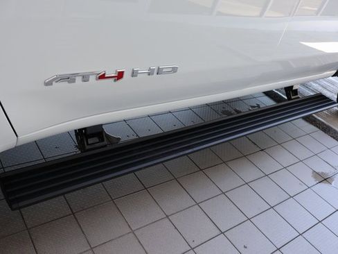 New 2026 GMC Sierra 2500 AT4 w/ AT4 Premium Plus Package image 9