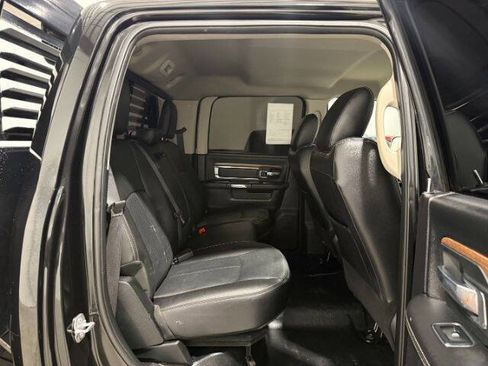 Used 2018 RAM 5500 Laramie image 15