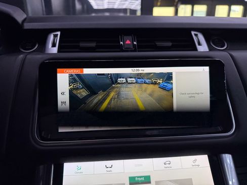 Used 2019 Land Rover Range Rover Sport Supercharged AWD/4WD image 29