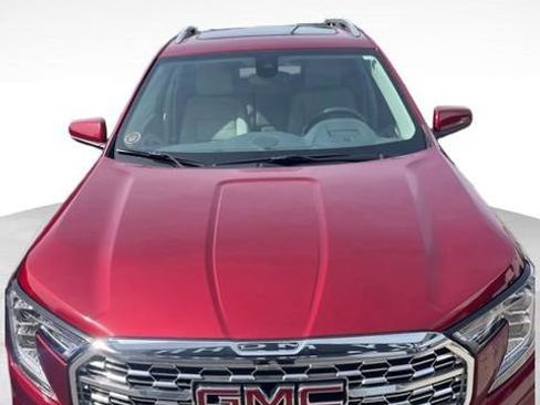 Used 2023 GMC Terrain Denali AWD/4WD image 11