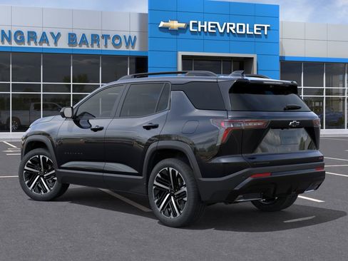 New 2026 Chevrolet Equinox RS w/ Convenience Package III FWD image 3
