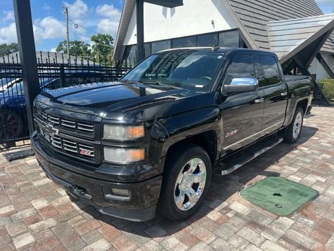 Used 2015 Chevrolet Silverado 1500 LT w/ Custom Sport Edition image 10