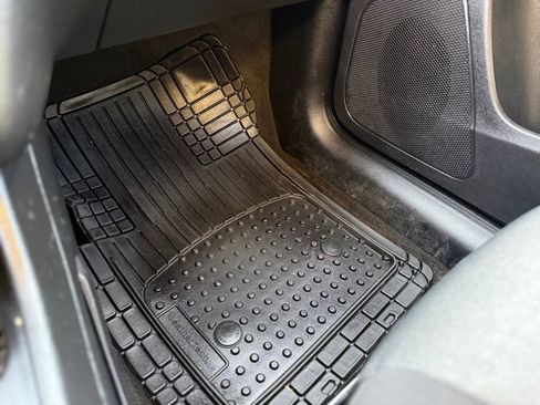 Used 2014 Jeep Cherokee Altitude w/ Cold Weather Group image 31