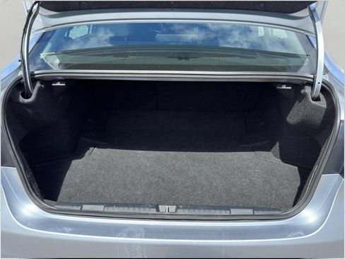 Used 2021 Subaru Legacy Premium AWD/4WD image 25