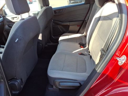 Used 2022 Ford Escape SE w/ Cold Weather Package image 11