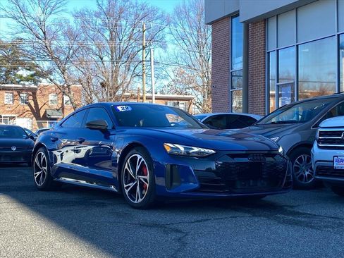 Used 2022 Audi e-tron GT Prestige w/ Prestige Package image 1