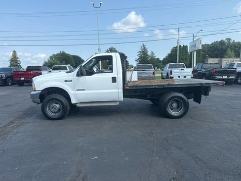 Used 2004 Ford F350 XL AWD/4WD image 2