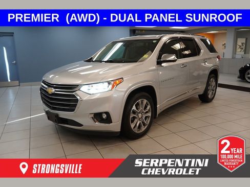 Used 2021 Chevrolet Traverse Premier AWD/4WD image 1