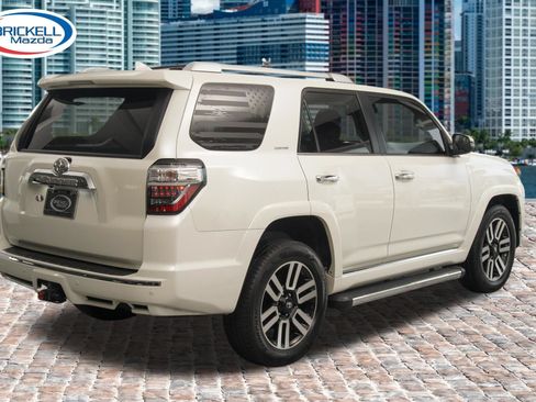 Used 2022 Toyota 4Runner Limited AWD/4WD image 7