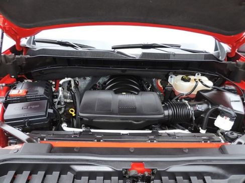 Used 2025 Chevrolet Silverado 1500 LT RWD image 19