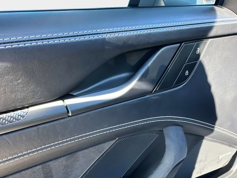 Used 2022 Porsche 911 GT3 image 14