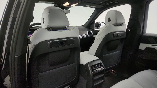 Used 2026 BMW X5 sDrive40i RWD image 47