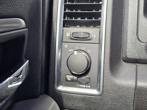 Used 2021 RAM 1500 Classic Warlock w/ Electronics Group image 18