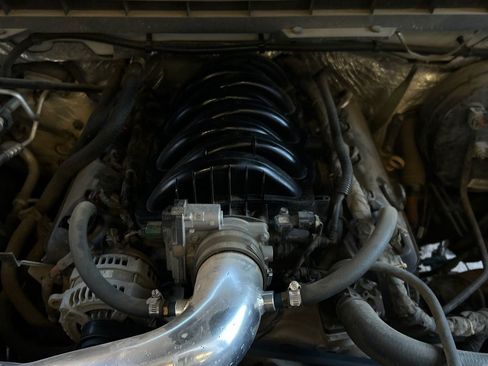 Used 2017 Chevrolet Silverado 1500 LTZ w/ Sport Package image 11