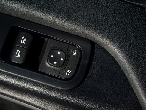 New 2025 Mercedes-Benz Sprinter 4500 image 21