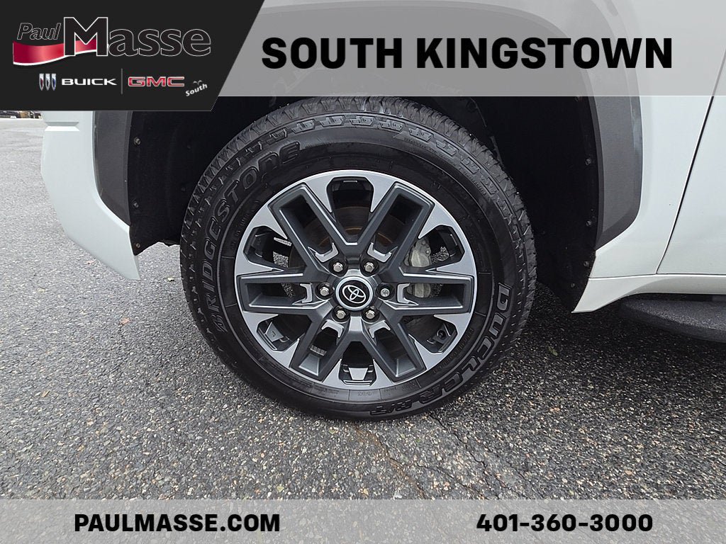 Used 2022 Toyota Tundra Limited AWD/4WD image 9