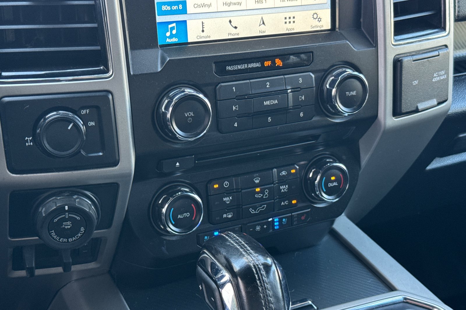 Certified 2018 Ford F150 Lariat RWD image 19