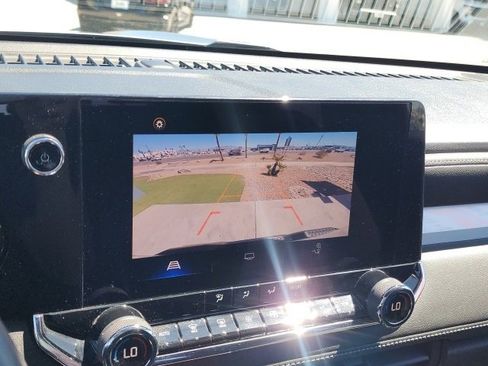 Used 2023 Chevrolet Colorado LT w/ LT Convenience Package image 28