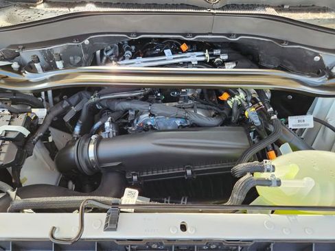 New 2026 Ford Explorer Platinum image 32