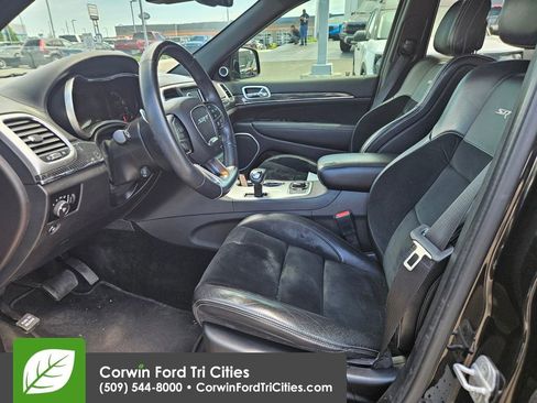 Used 2014 Jeep Grand Cherokee SRT8 w/ Luxury Group II AWD/4WD image 2