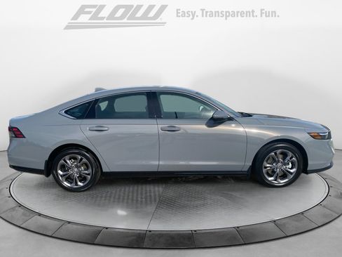 Certified 2025 Honda Accord EX-L image 9